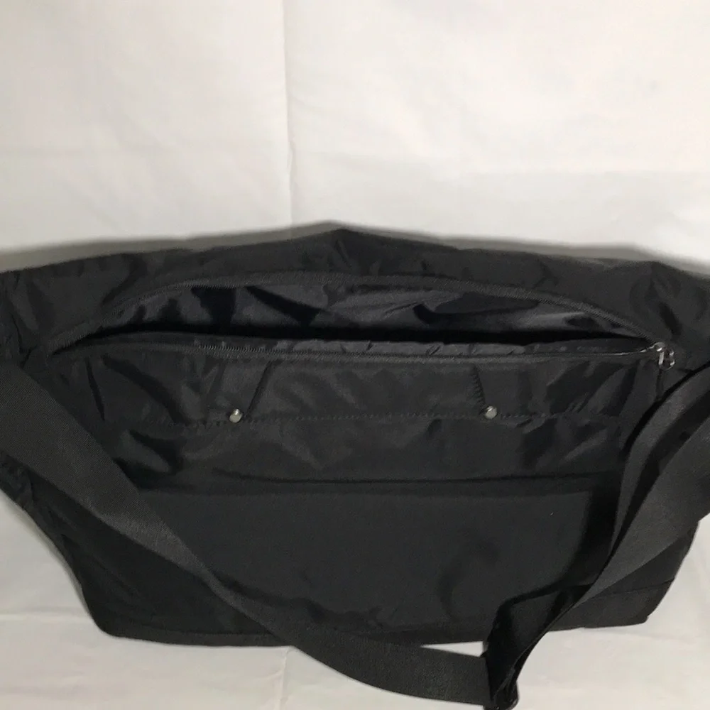 Nike Nylon United States Soccer Federation Messenger Bag Nike Padded Laptop Bag